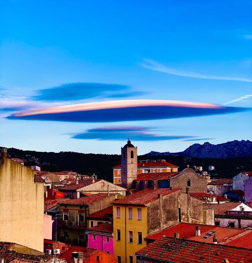 La Vecchia Posta B&B Calangianus Luaran gambar