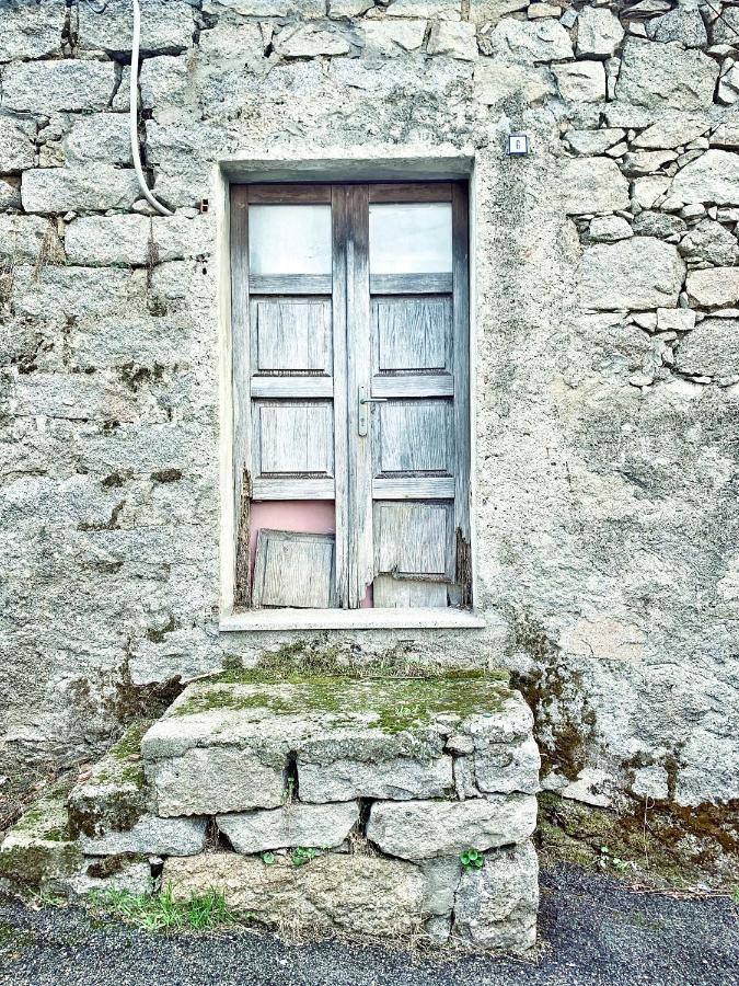 La Vecchia Posta B&B Calangianus Luaran gambar